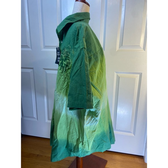 Address Unknown Ombré embroidered shirt. - Picture 4 of 9